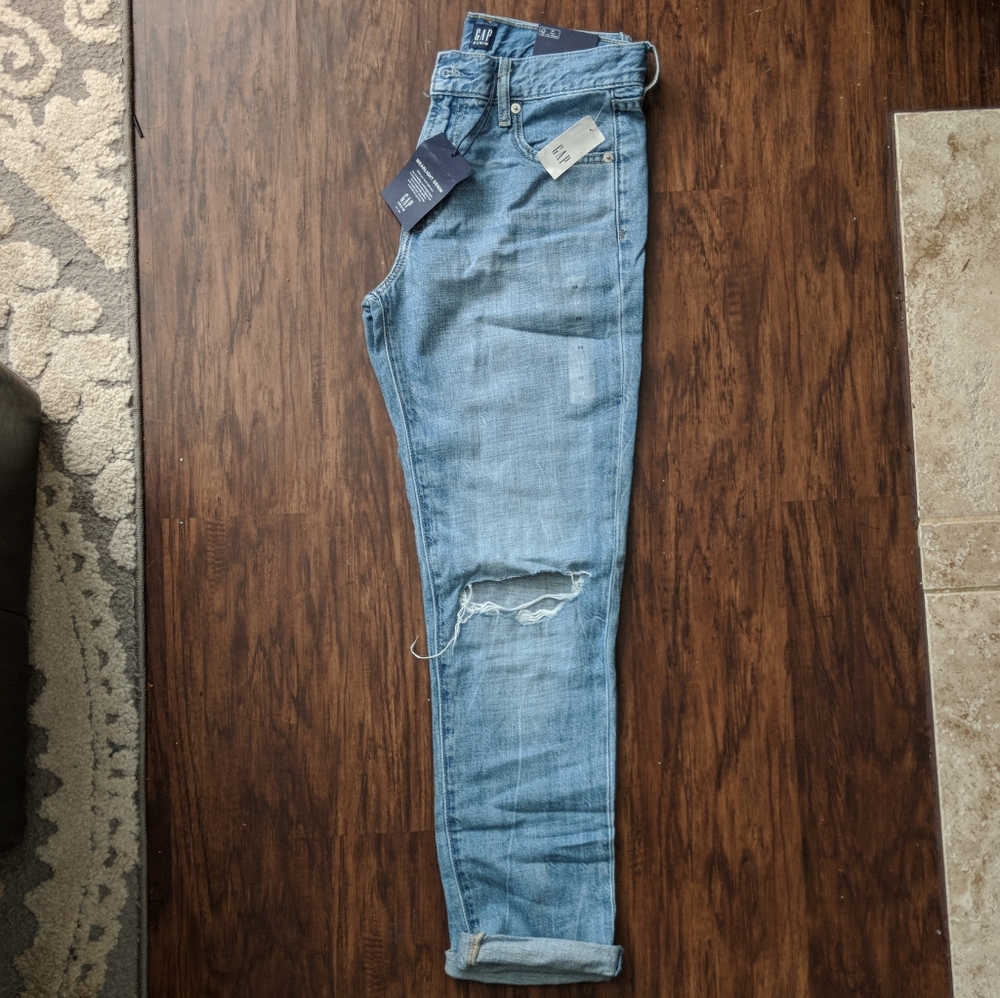 Distressed Girlfriend Denim - Picture 2 of 5